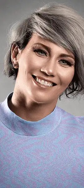 Portrait of a smiling woman
